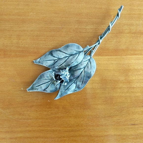 VINTAGE COROCRAFT STERLING BROOCH! - Picture 2 of 8